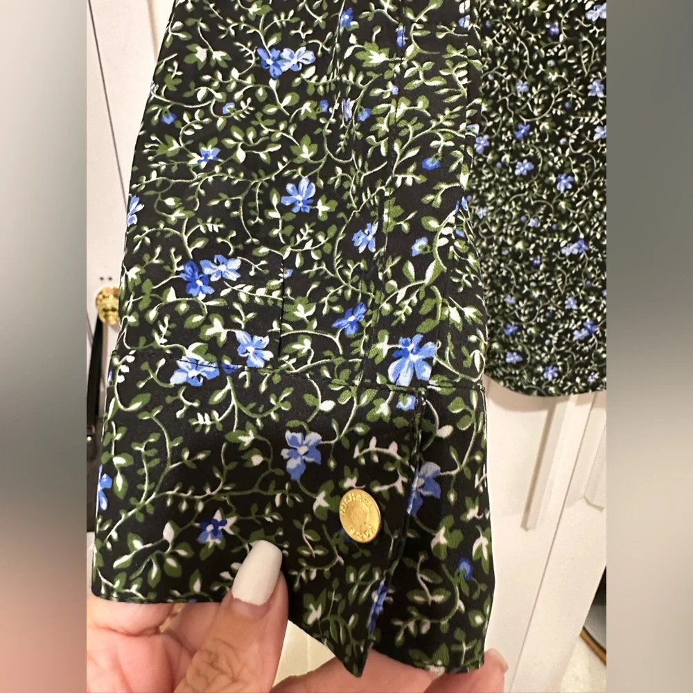Michael Kors Black Floral Blouse - Picture 5 of 5